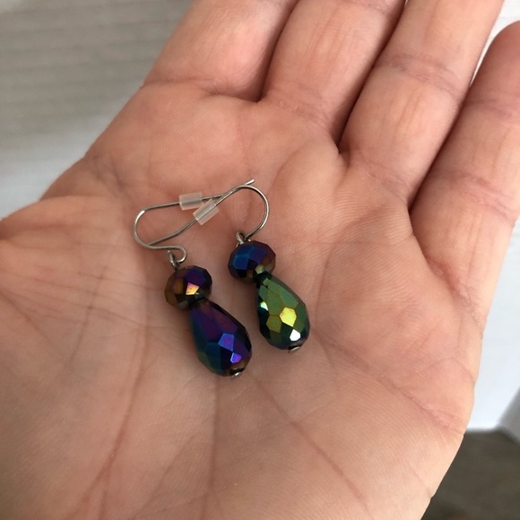 Vtg Iridescent Drop Earrings - Picture 9 of 9
